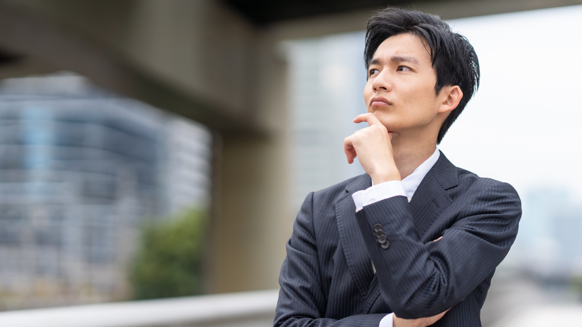 「頭の良い人は〇〇」の物事をゼロヒャクで決めるニューメディアはAI時代を生き残れるか